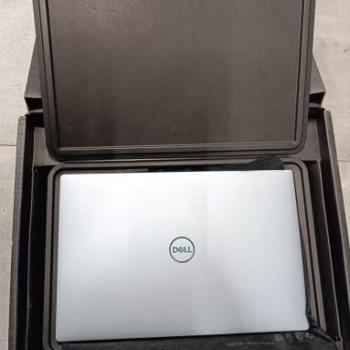 Felújított Dell XPS 13 9315 FHD+ 13 colos laptop, i5-1230U processzor, 8GB RAM, 512SSD kép