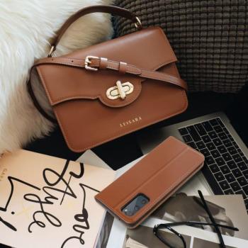 LEATHER CASE SMART PRO tok iPhone 16e - barna kép