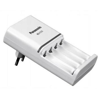 PANASONIC ENELOOP akkutöltő (240V, időzítő, LED jelzés, 4xAA/AAA elem kompatibilis, intelligens töltés funkció) FEHÉR kép